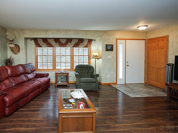 56085 woodridge dr-104