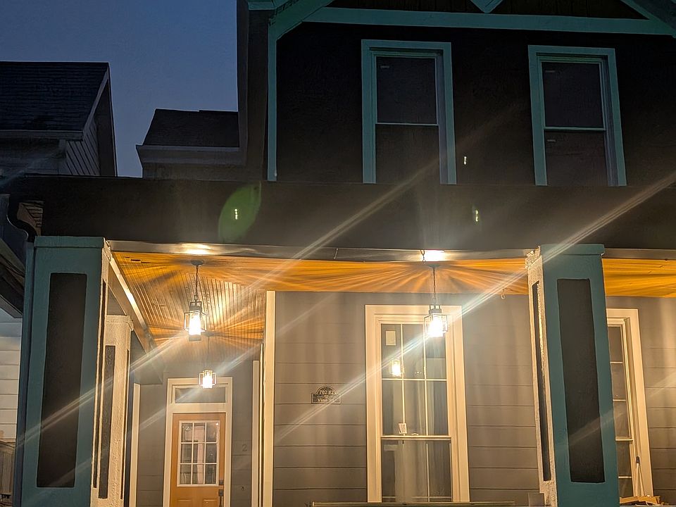 1st image of 702 Vine St #2