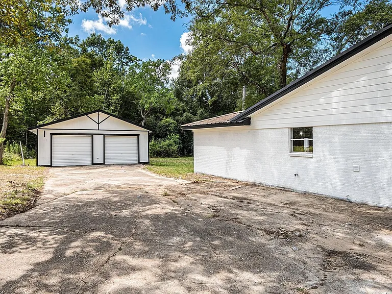 1702 Athens Dr — Photo 18