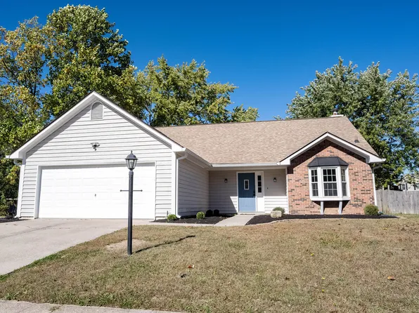 7824 Ashton Pl, Fishers, IN 46038