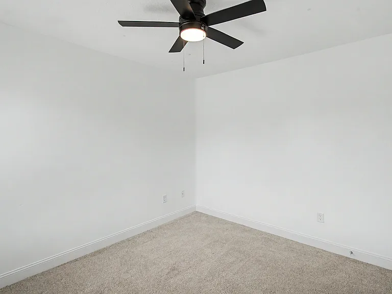 1016 Grayson Ave — Photo 21