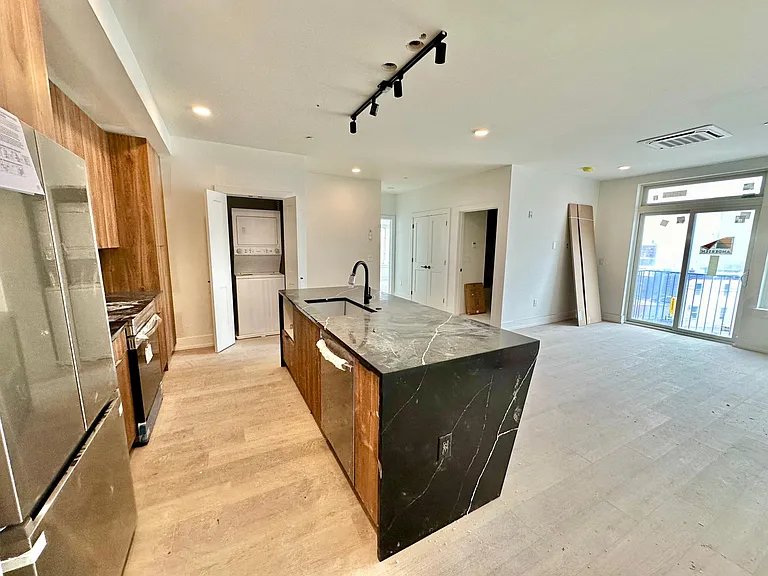 1801-05 N 2nd St #204 — Photo 6