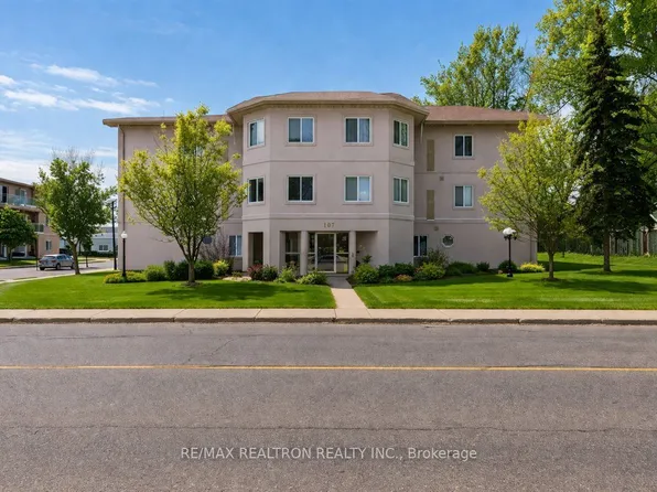 107 Bond St Unit 101, Orillia, ON L3V 1J7