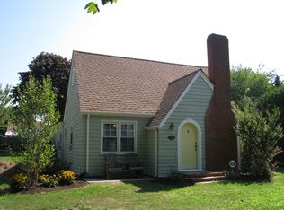1255 Hobart Rd, Southold, NY 11971