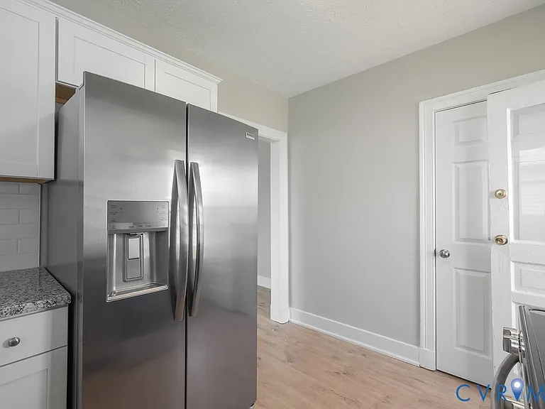 5318 Bloomingdale Ave — Photo 14