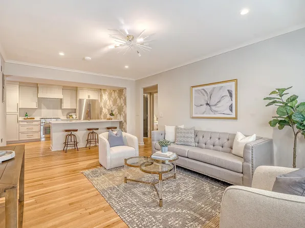 7 Logan St APT F, Charleston, SC 29401