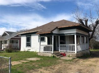 1329 E Magnolia Ave, Fort Worth, TX 76104