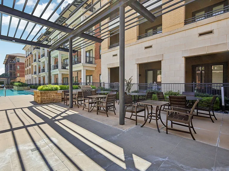 The Kelton at Clearfork — Photo 17