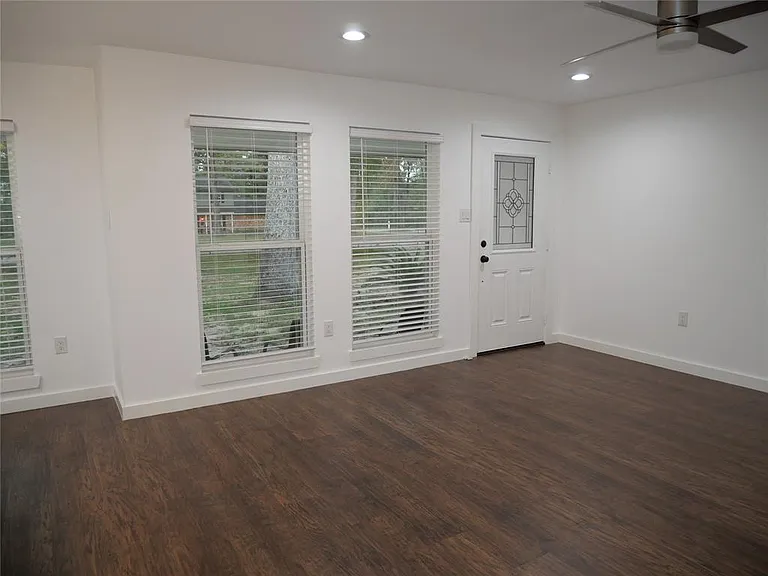21288 W Martin Dr #1 — Photo 6