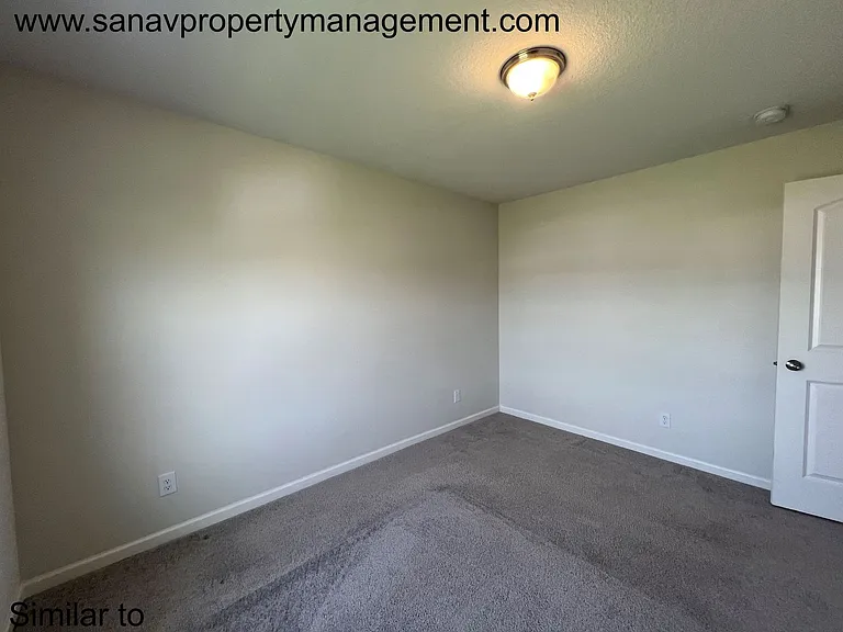 360 Hillside Dr — Photo 36