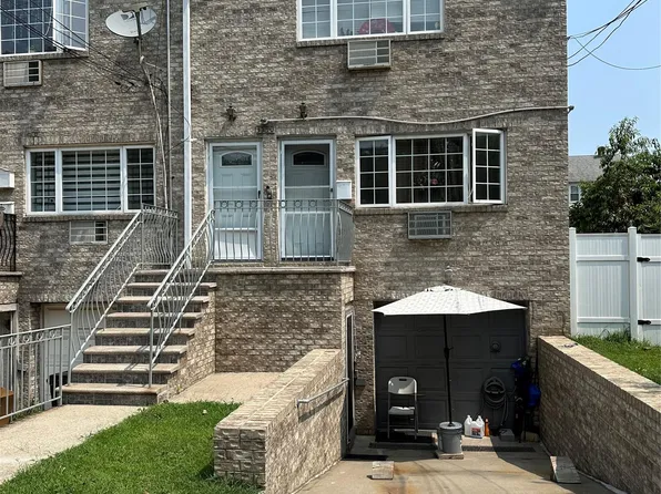 3550 Huguenot Avenue, Bronx, NY 10475