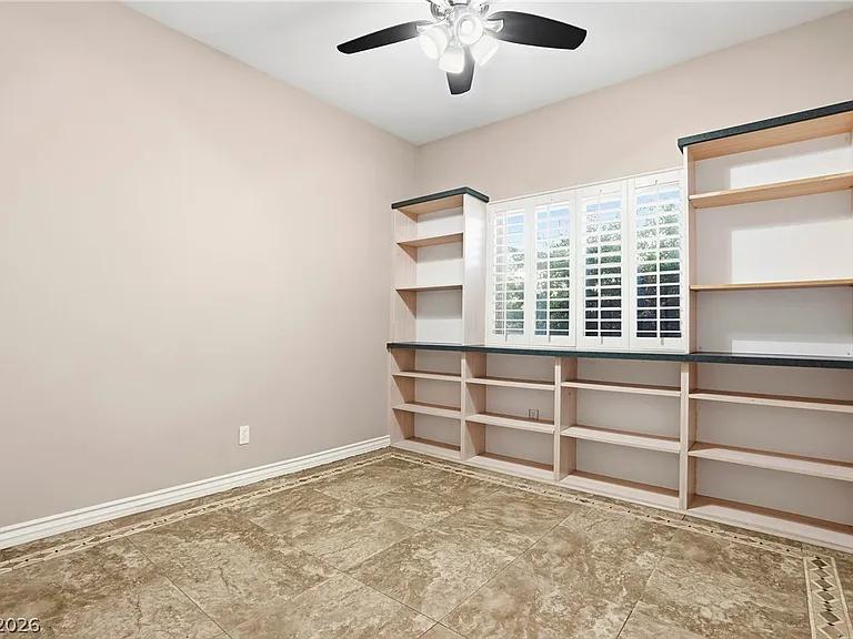 2870 Deerwood Ct — Photo 19