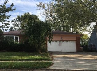 19610 Sumpter Rd, Warrensville Heights, OH
