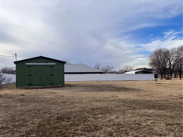 909 N Boone Ave Lot 1, Elk City, OK 73644