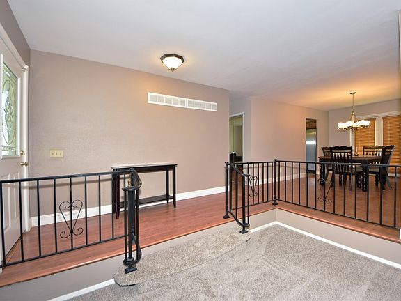 2nd image of 12132 Jerries Ln