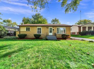 18943 Boulder Ct, Homewood, IL 60430