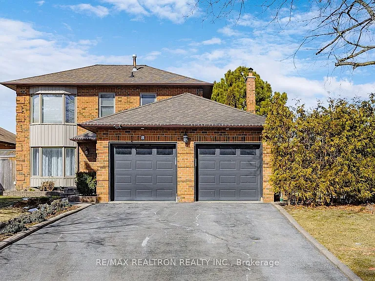 Trillium Dr — Photo 1