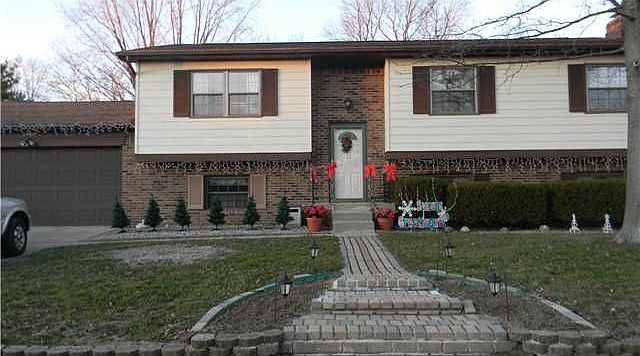 1st image of 3320 Pinetop Dr