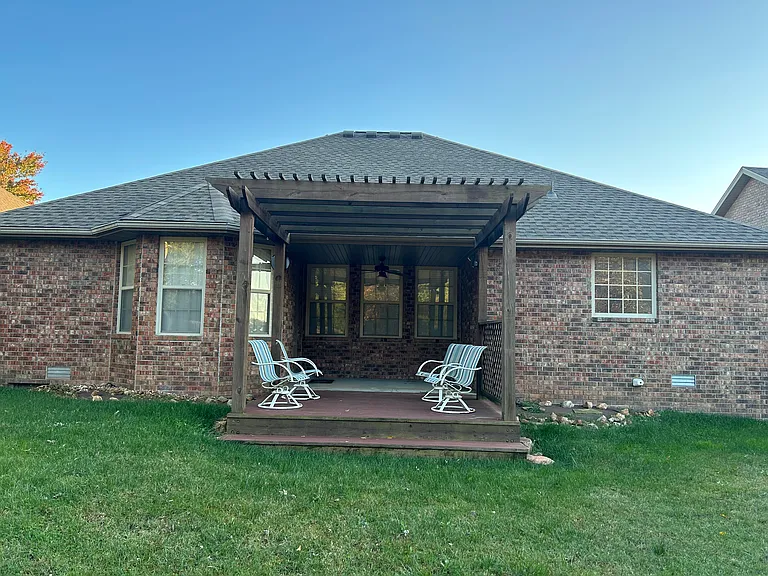 3191 W Melbourne St — Photo 24