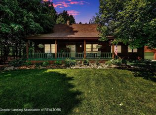 472 E Jefferson St, Dimondale, MI 48821