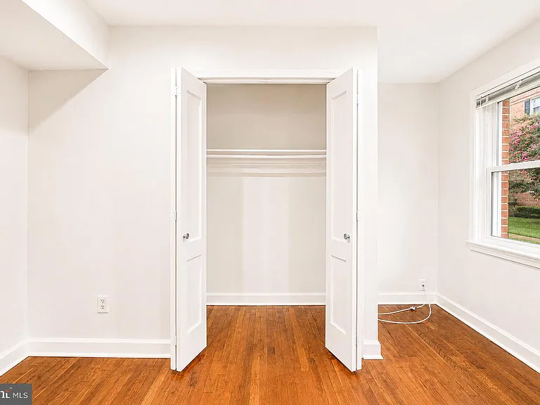 3927 Pennsylvania Ave SE #101 — Photo 16