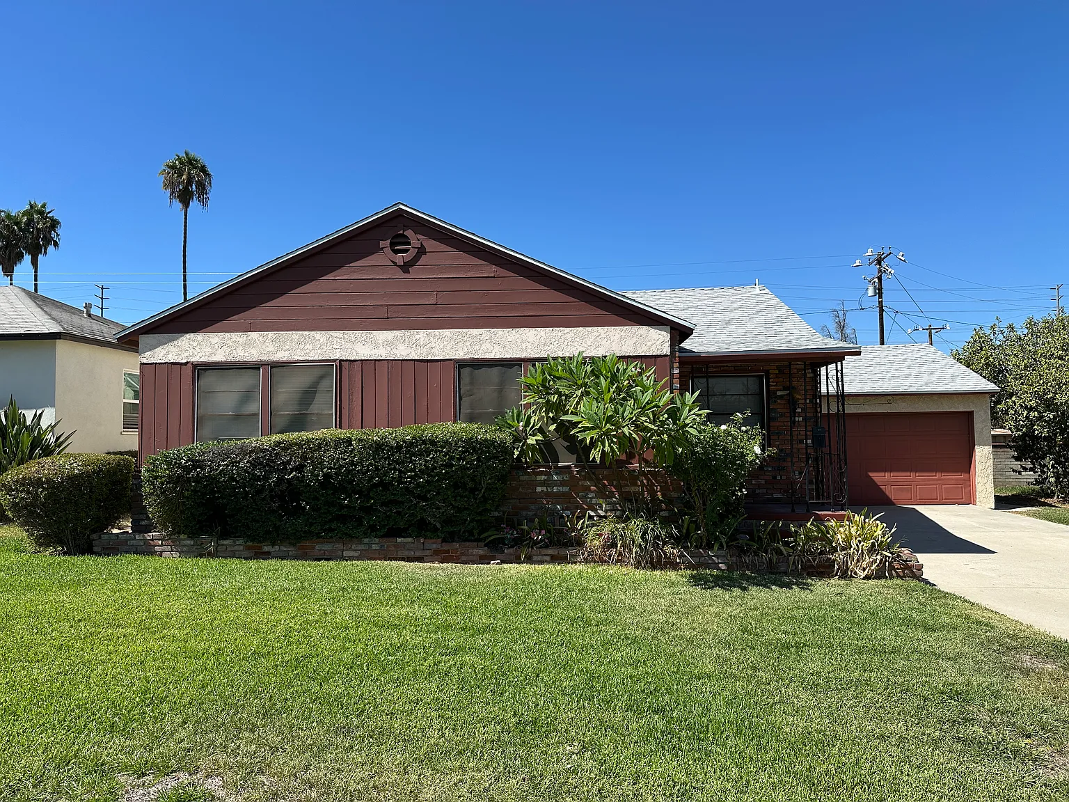 3 bed, 984 sqft, $2,800 — Photo 2