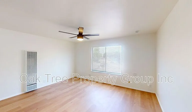 1520 Castro St #11 — Photo 3