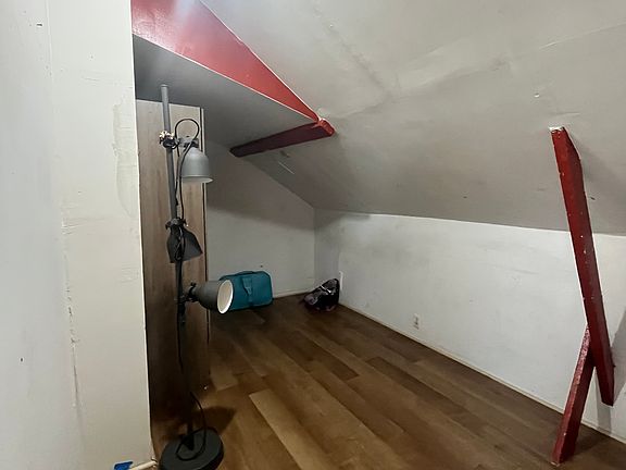 3rd image of 1228 N Cleaver St APT 3R