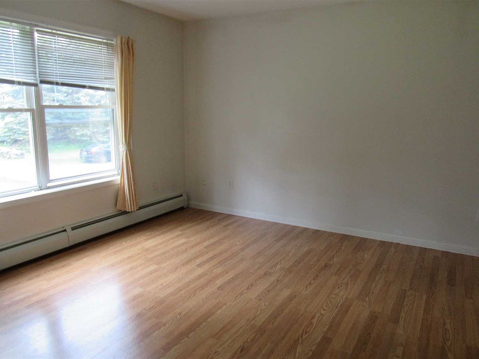 92 Velie Rd Lagrangeville, NY, 12540 Apartments for Rent Zillow