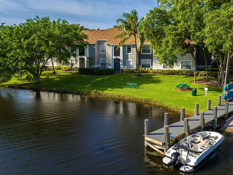 Your lakeside retreat awaits! Enjoy boating, kayaking, paddling, fishing, and more from your own backyard.
