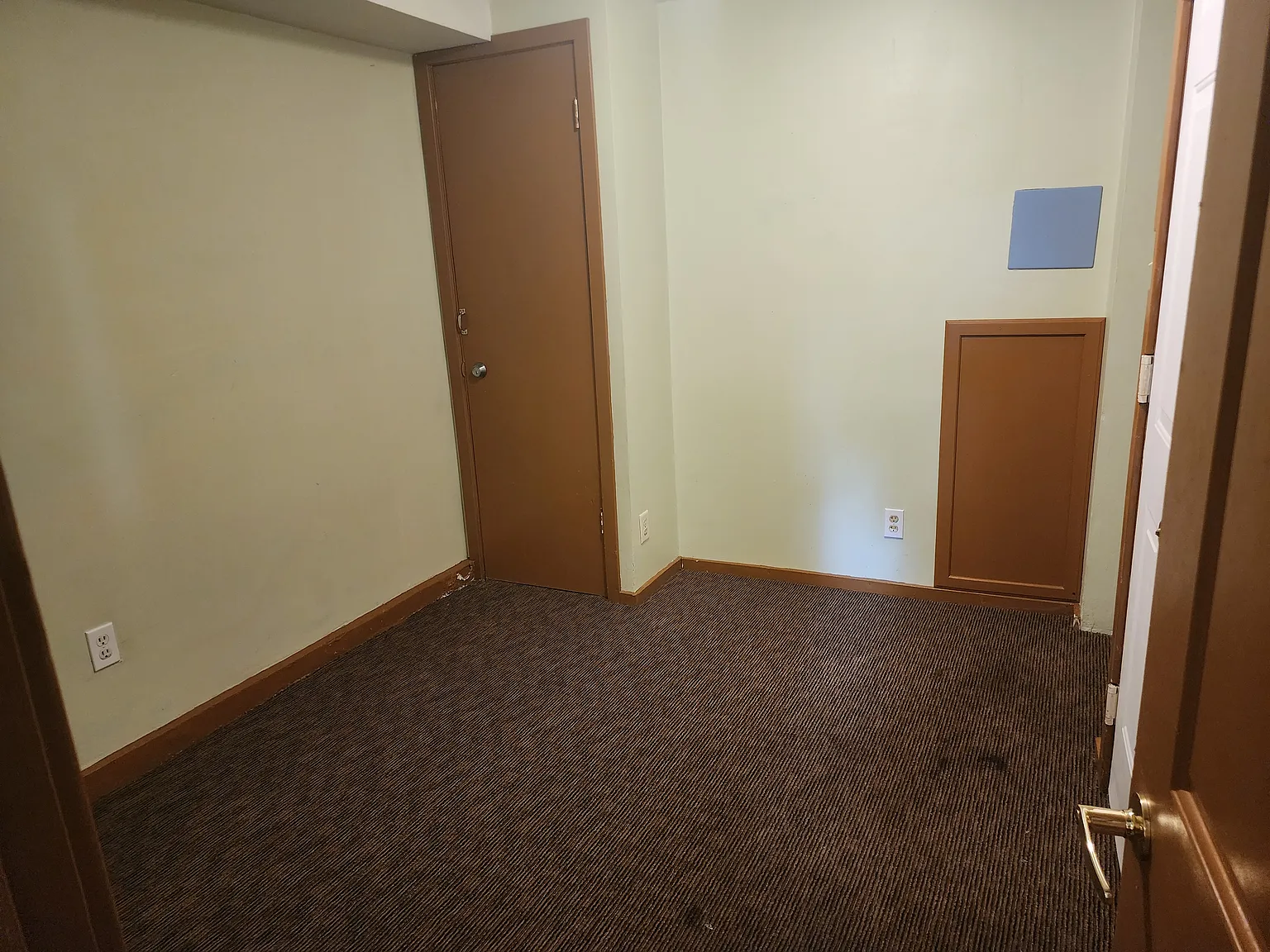 3 bed, 700 sqft, $1,700 — Photo 4