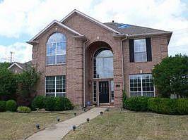 Home for Sale in Desoto, Texas $134,900