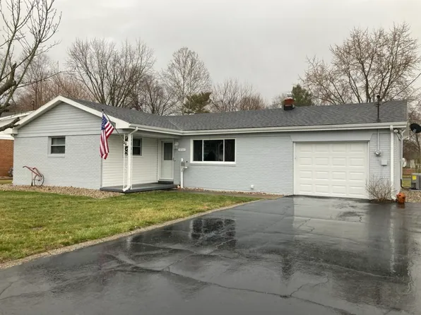 513 E Silver St, Knightstown, IN 46148