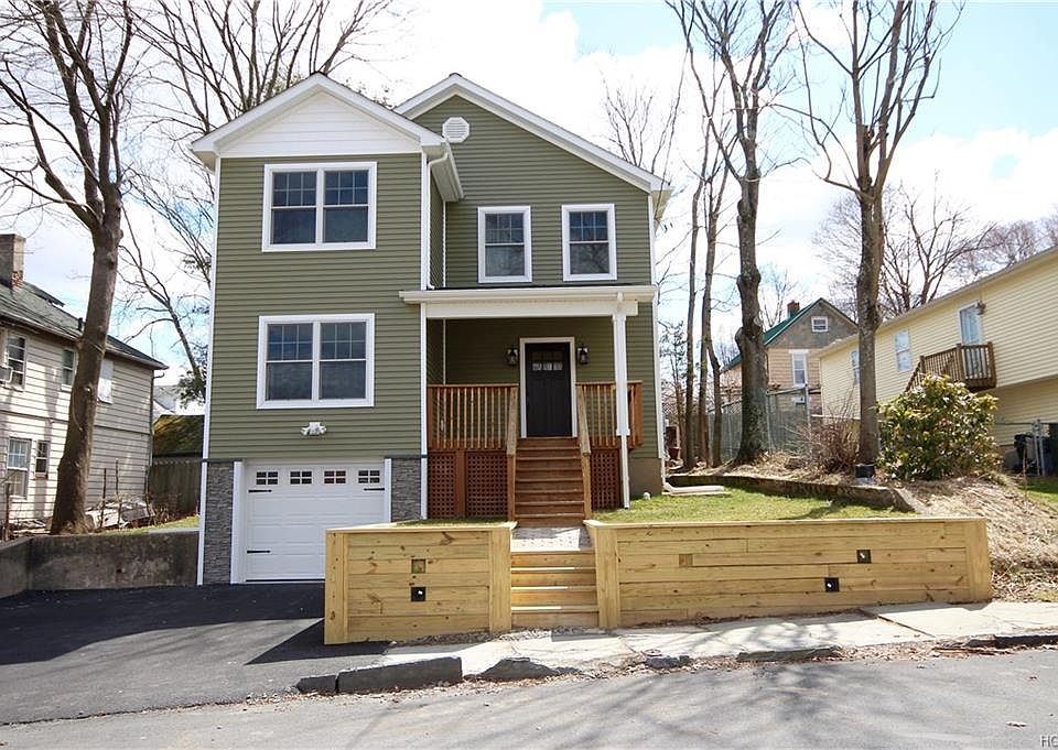 1st image of 101 Watkins Ave