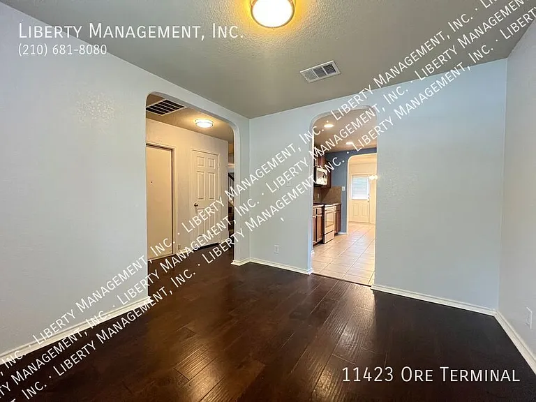 11423 Ore Terminal — Photo 4