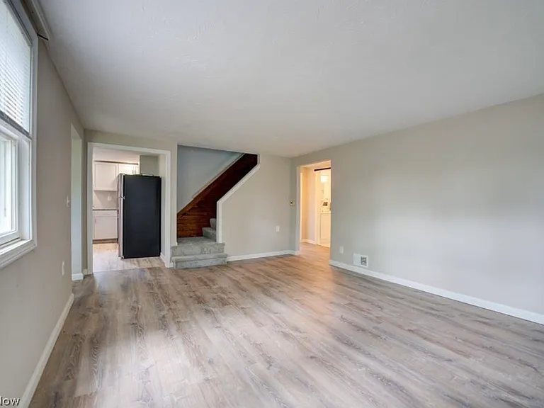 357 Erie Rd — Photo 19