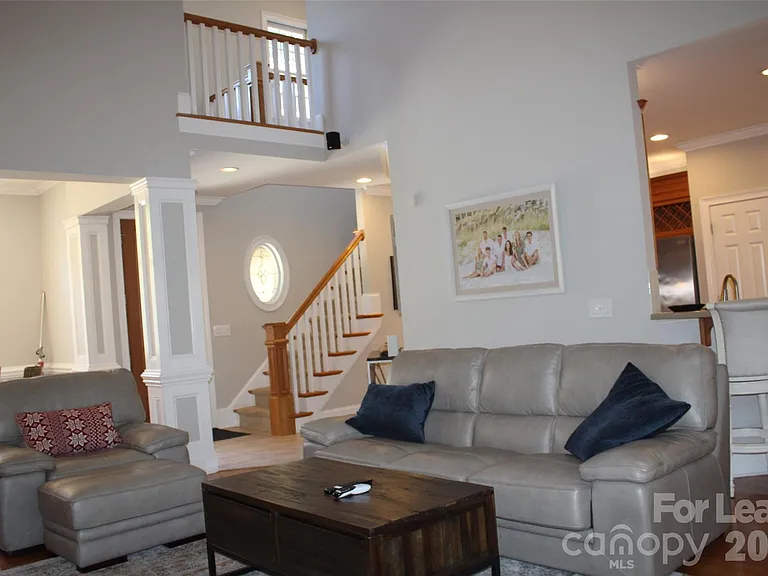 17404 Summer Place Dr — Photo 8