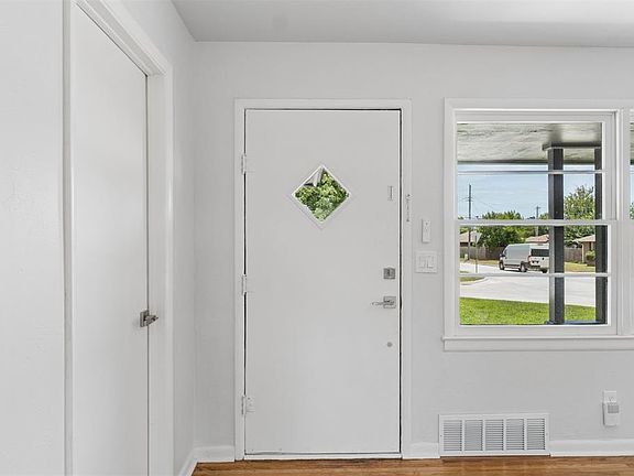 5th image of 4901 N Woodward Ave
