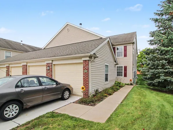 301 Victoria Dr, Dexter, MI 48130