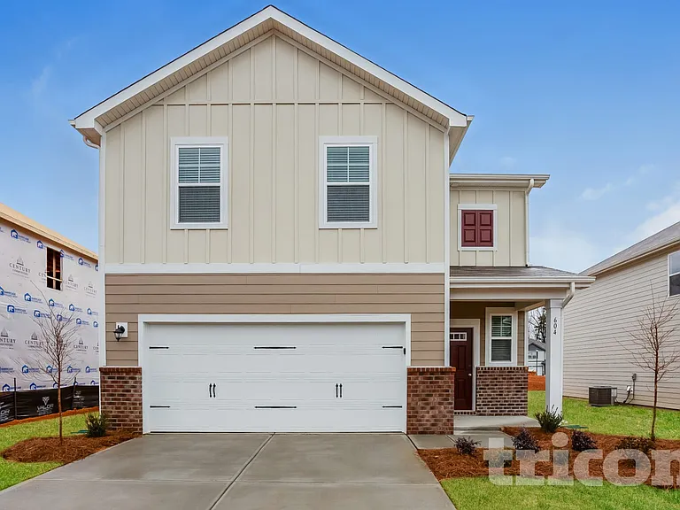 604 Mountain View Dr — Photo 1