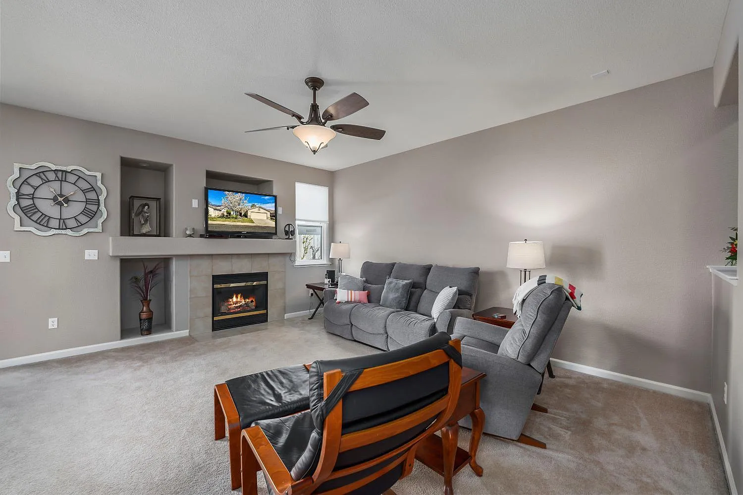 2838 Floradale Way — Photo 4