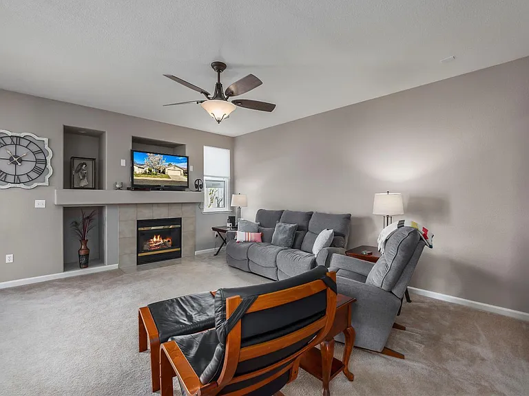 2838 Floradale Way — Photo 4