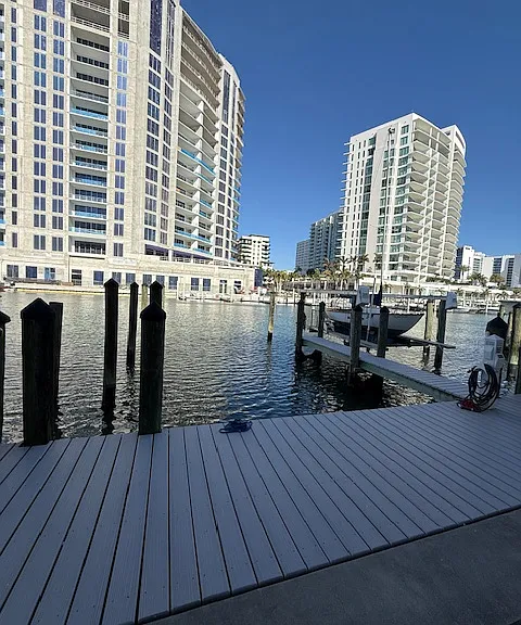 928 Boulevard Of The Arts — Photo 30