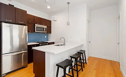 Rented by Mossanen Group
