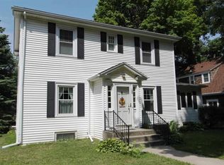 308 Columbia Cir, Waterloo, IA 50701