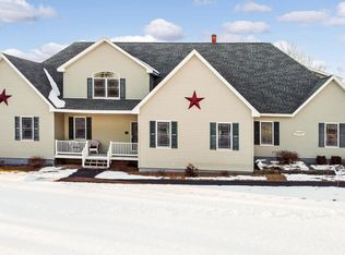 40 Metcalf Rd, Winthrop, ME 04364