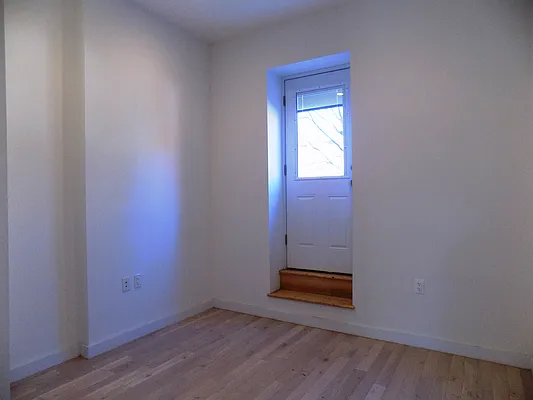 Rented by Blue Egg Realty Corp | media 9