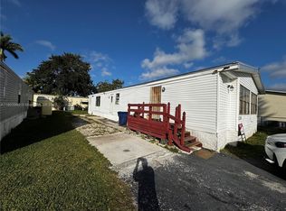 Gateway Estates Park Cond, Homestead, FL 33034