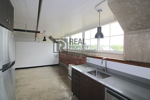710 Main St #3-C Photo 1