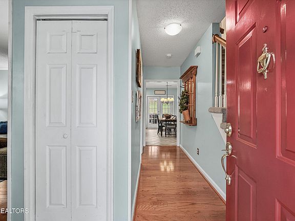 5th image of 8821 Brucewood Ln